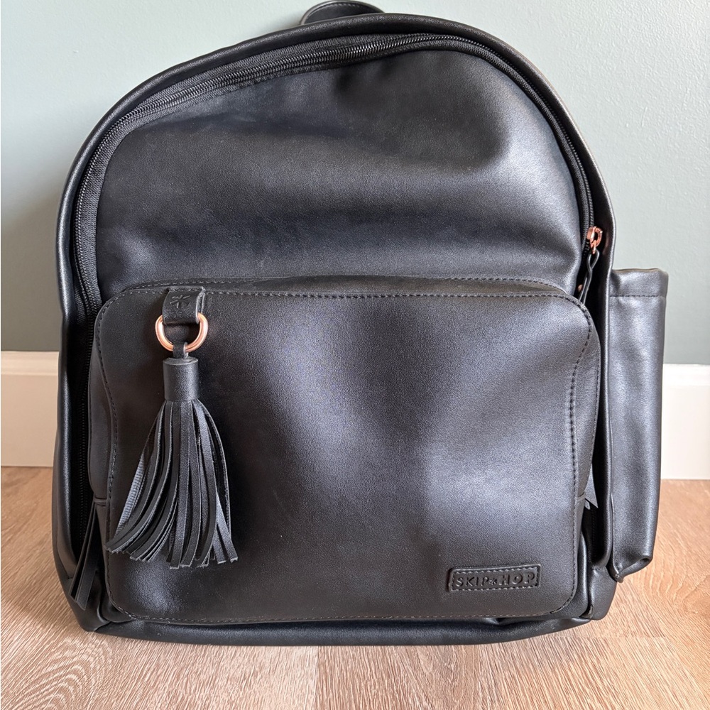 Skip Hop Greenwich Diaper Bag